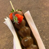 pique à brochette fraises enrobées de chocolat
