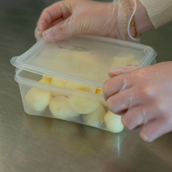 Boîte avec couvercle séparé en PP réutilisable 1000 g