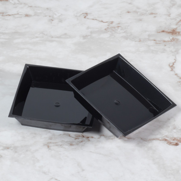 Accessoires de présentation et de rafraîchissement.