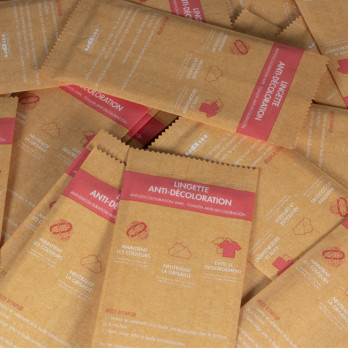 Lingettes anti-décoloration en étuis