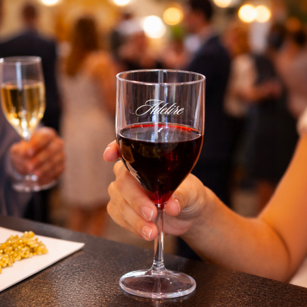 verre à vin en plastique personnalisé: adéline