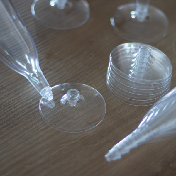 Flûte champagne réutilisable 15cl transparente haut de gamme.