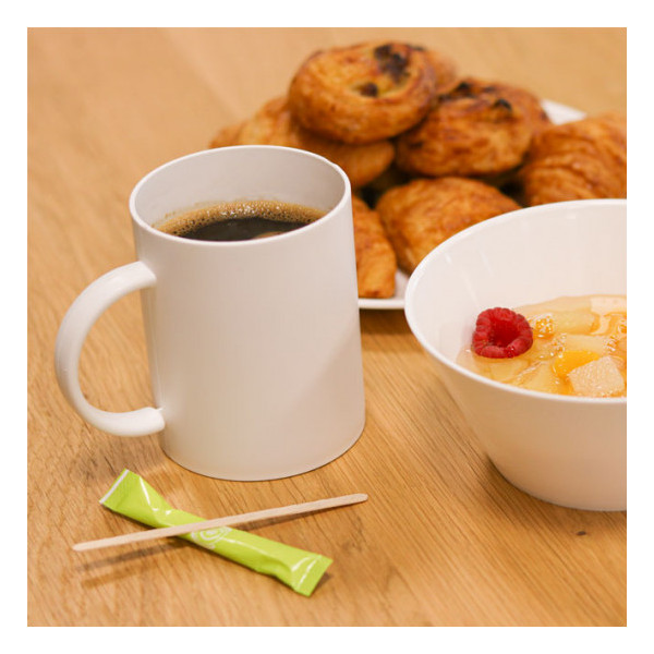 Gobelet carton noir 4 oz à triple paroi. Gobelets carton disponibles.