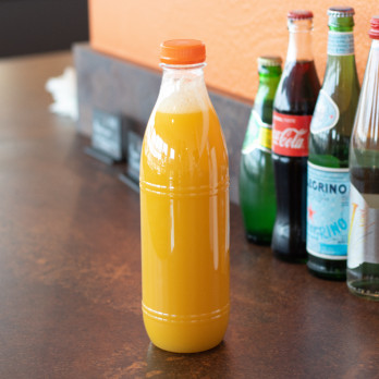 Bouteille féria en plastique 1 L avec capsule à vis