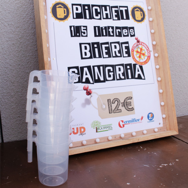 carafe plastique réutilisable incassable 1.5L G20133 carafe réutilisable plastique 150cl carafe plastique réutilisable incassable 1.5l g20133 carafe plastique réutilisable incassable 1.5L G20133