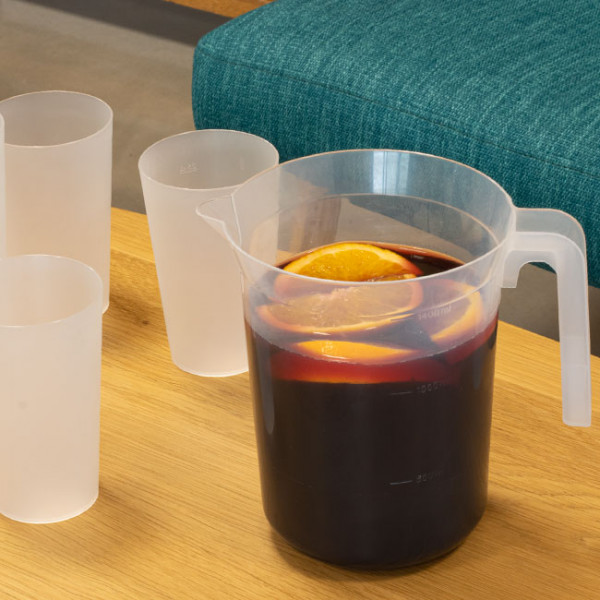 Carafe réutilisable en plastique transparent 1,4L - vaisselle réutilisable en plastique 1L.