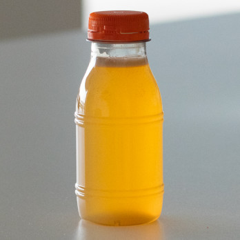 Bouteille en plastique 250 mL avec capsule à vis