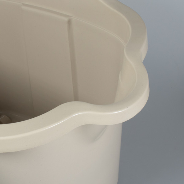 Seau en plastique pour entretien professionnel des sols avec serpillière