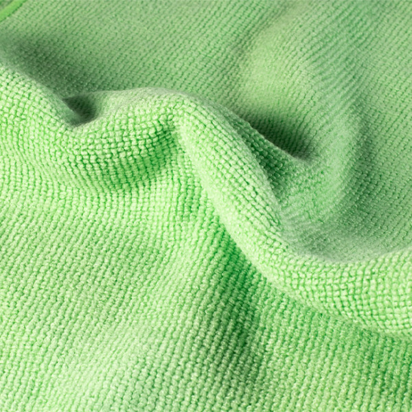 Lavettes et éponges microfibres Gamme extra en jaune et lisse bleue.