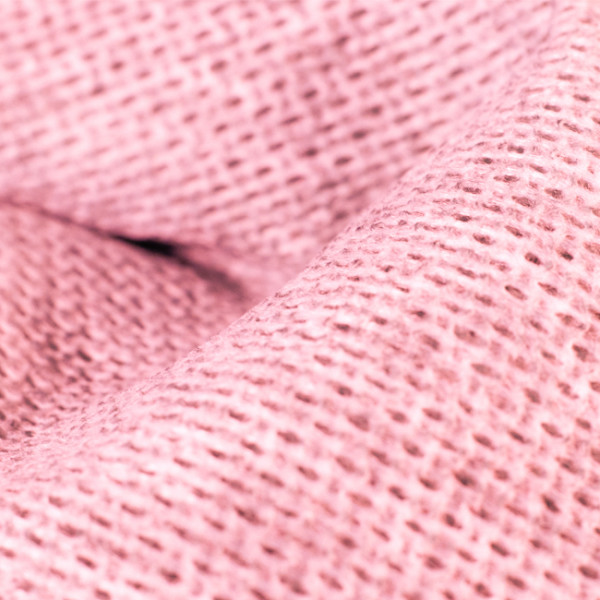 Lavettes et éponges en microfibre jaune.