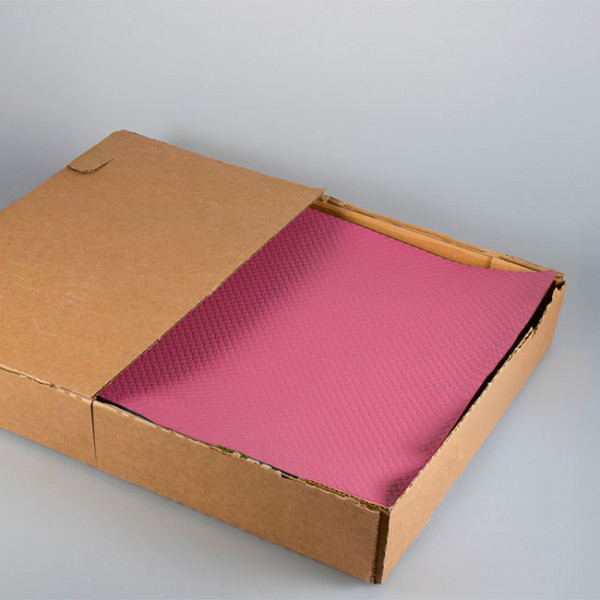 Set de table en papier fuchsia vendu en boîte distributrice