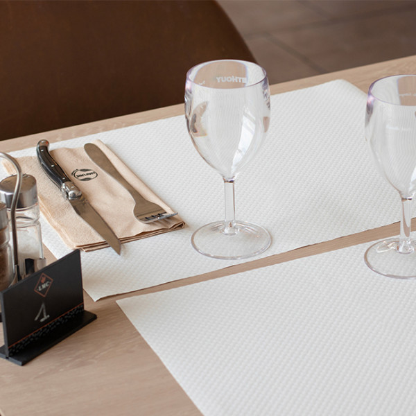 Sets de tables en papier blanc pas chers et épais pour restaurant