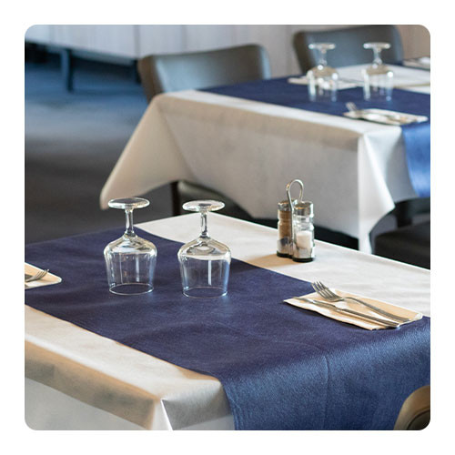 Chemin de table de couleur