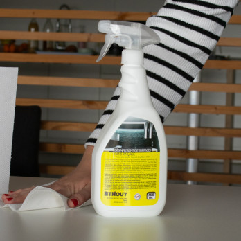 Spray désinfectant virucide de surface sans rinçage 750 mL