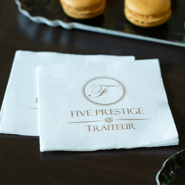 Serviettes en papier personnalisées pour traiteur