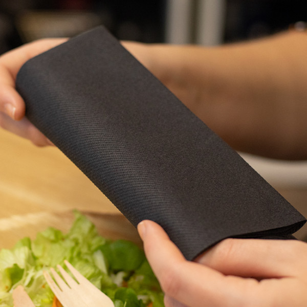 serviette soft aspect tissu noir 40x40