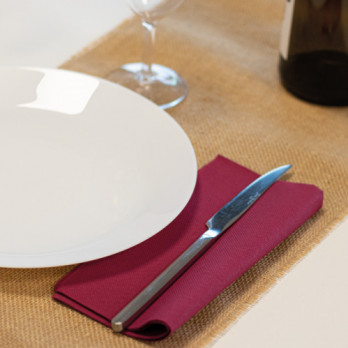 Serviette en papier molletonné bordeaux 40 x 40