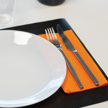 Serviette en papier molletonné orange 40 x 40