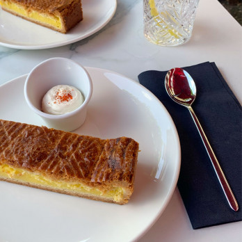 Serviette en papier molletonné noir 40 x 40