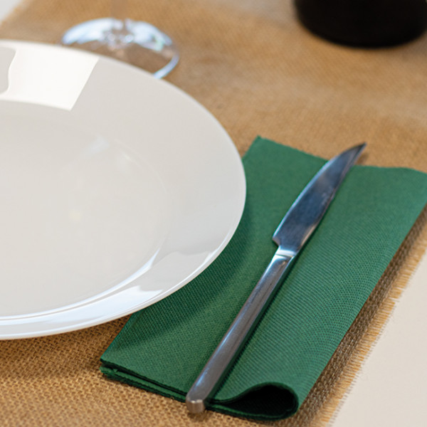 Serviette molletonnée double point rouge 40x40 et molleton double point.