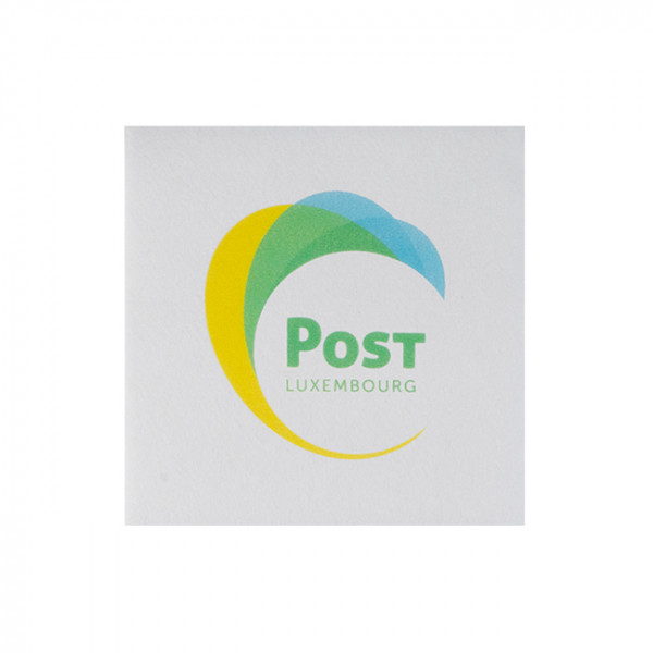 Serviette en intissé soft personnalisée en 10 jours avec logo de marque